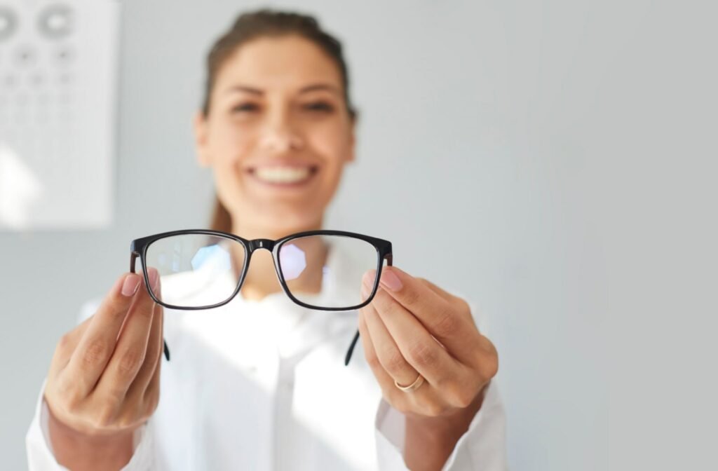 Glasses Icon